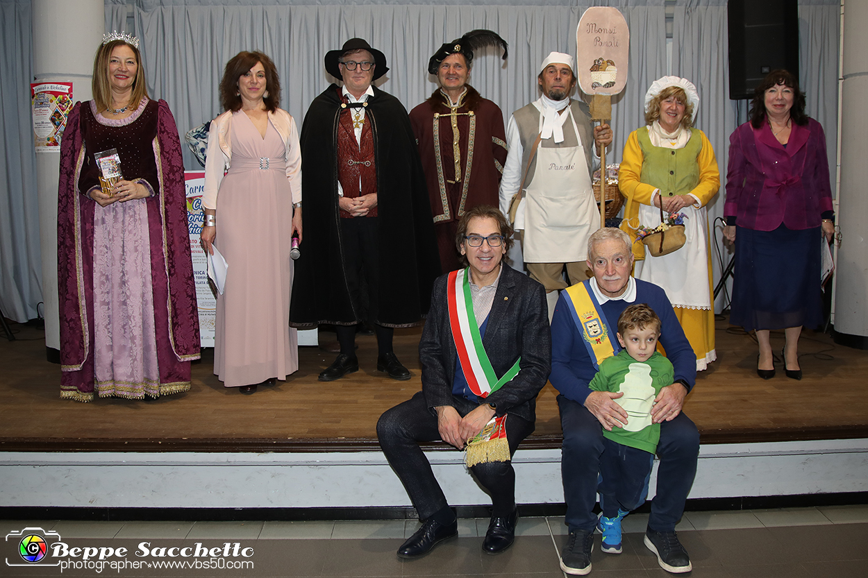 VBS_2743 - VBS_2392 - Investitura Maschere Carnevale di Nichelino 2024.jpg